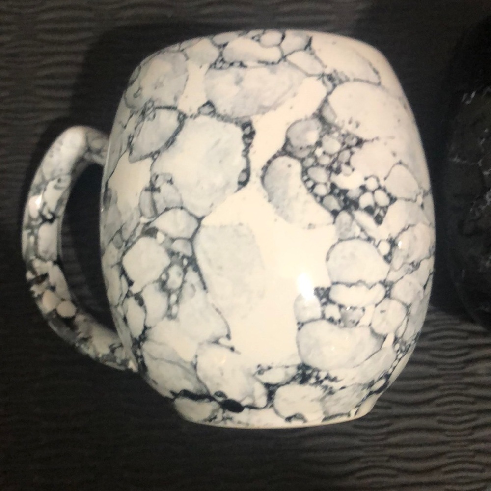 Pair of marbled mugs ‘GGI Taiwan’ - Picture 3 of 10